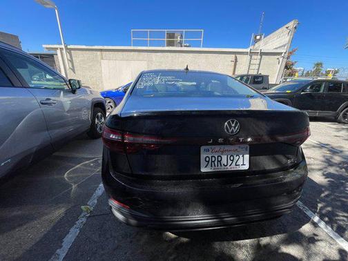 2025 Volkswagen Jetta 1.5T SE