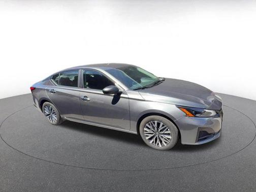 Gun Metallic 2025 Nissan Altima SV FWD