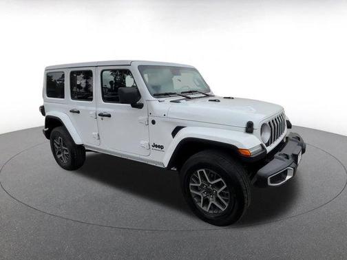 2025 Jeep Wrangler 4-Door Sahara 4x4