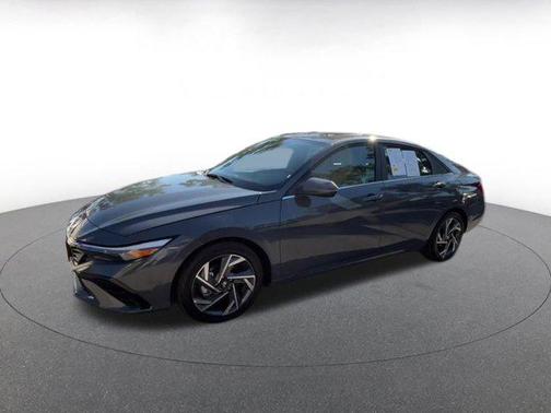 2025 Hyundai ELANTRA HEV Limited