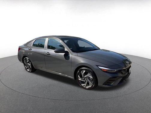 2025 Hyundai ELANTRA HEV Limited