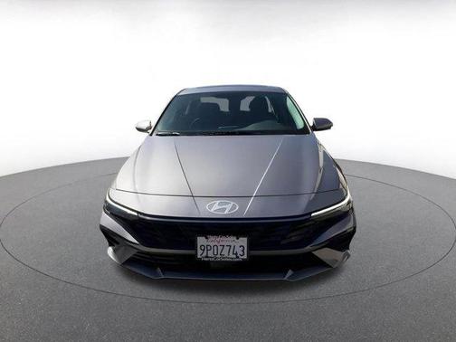 2025 Hyundai ELANTRA SEL