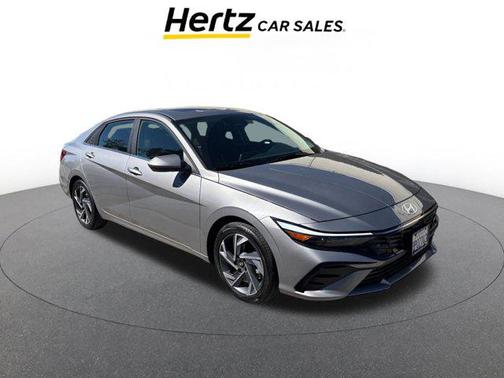 2025 Hyundai ELANTRA SEL