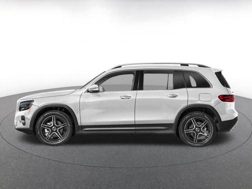 Polar White 2025 Mercedes-Benz GLB 250 4MATIC