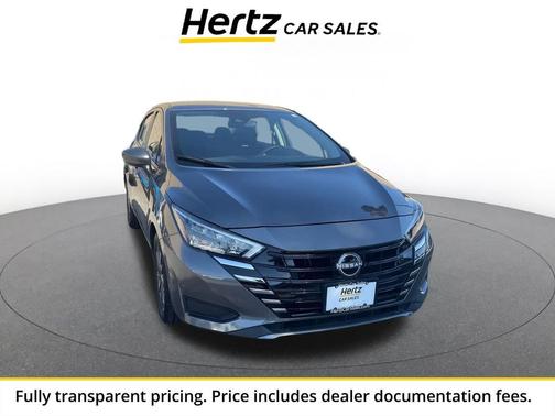 Gun Metallic 2025 Nissan Versa 1.6 SV