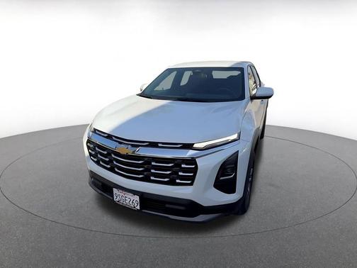 Summit White 2025 Chevrolet Equinox 1LT