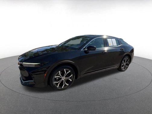 2025 Toyota Crown XLE