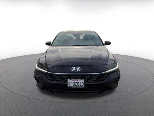 2025 Hyundai ELANTRA SEL