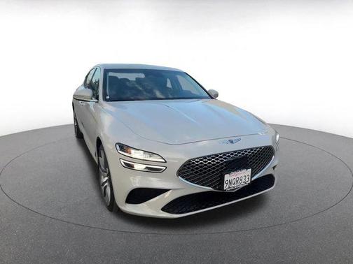 2025 Genesis G70 2.5T RWD