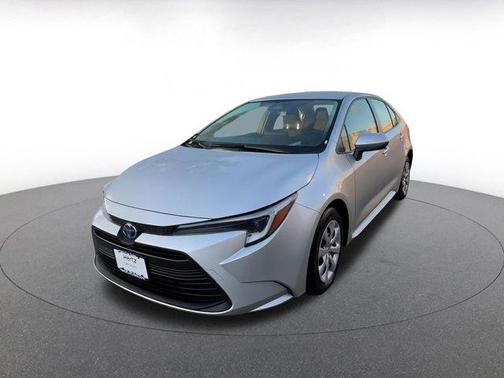 2025 Toyota Corolla Hybrid LE