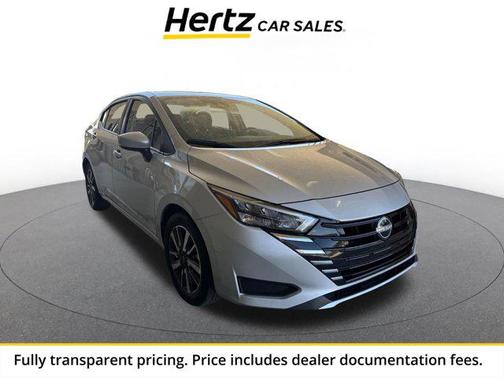 Brilliant Silver Metallic 2025 Nissan Versa 1.6 SV