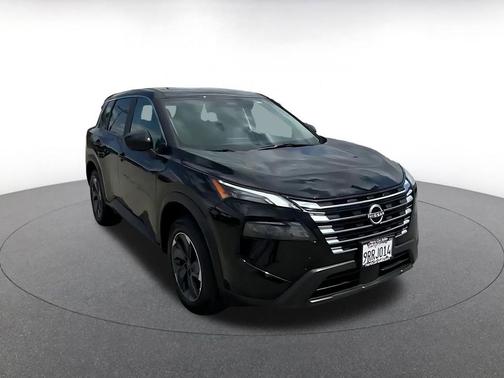 Super Black 2025 Nissan Rogue SV