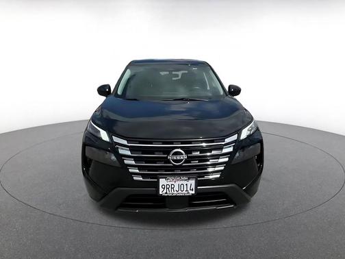 Super Black 2025 Nissan Rogue SV