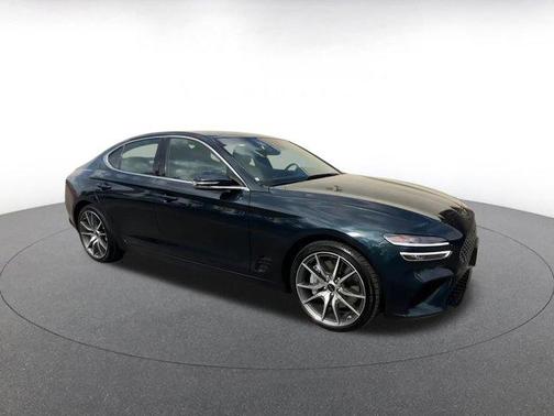 2025 Genesis G70 2.5T RWD