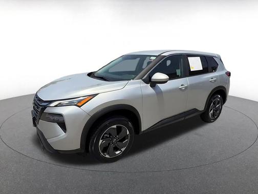 Brilliant Silver Metallic 2025 Nissan Rogue SV