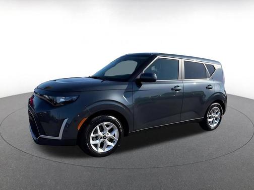 Gravity Gray 2025 Kia Soul LX
