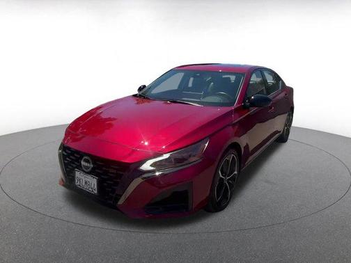 2024 Nissan Altima SR FWD
