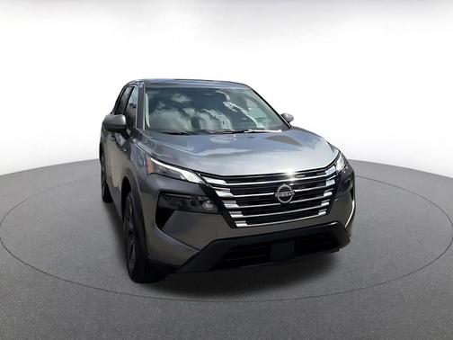 Gun Metallic 2025 Nissan Rogue SV