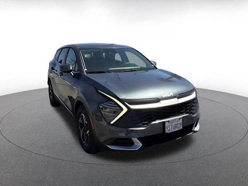 2025 Kia Sportage LX