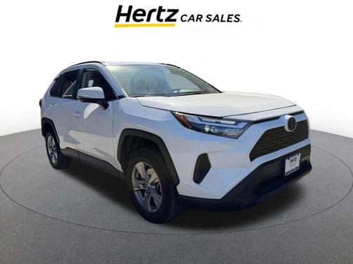 Ice Cap 2025 Toyota RAV4 XLE