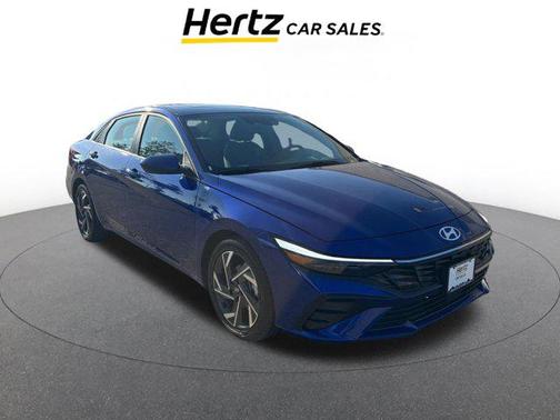 2025 Hyundai ELANTRA SEL