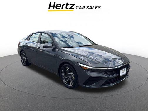 2025 Hyundai ELANTRA SEL