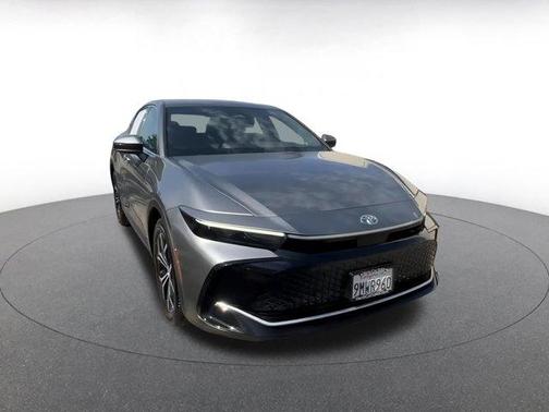 2025 Toyota Crown XLE