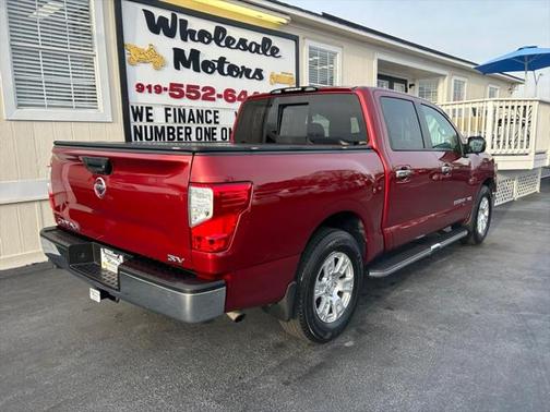 2019 Nissan Titan SV