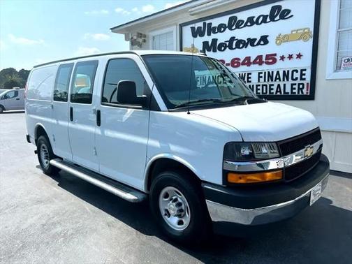 2022 Chevrolet Express 2500 RWD 2500 Regular Wheelbase WT