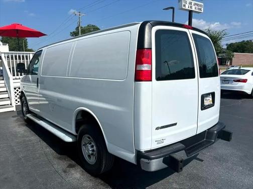 2022 Chevrolet Express 2500 RWD 2500 Regular Wheelbase WT