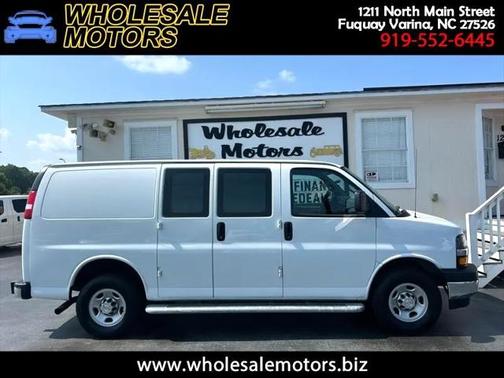 2022 Chevrolet Express 2500 RWD 2500 Regular Wheelbase WT