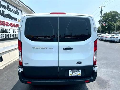 2018 Ford Transit-250 Base
