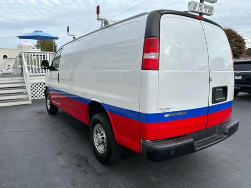 2018 Chevrolet Express 2500 Work Van