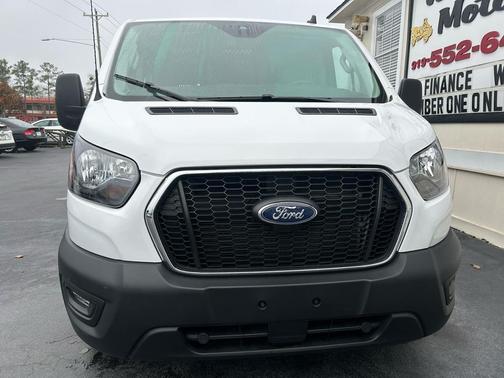 2024 Ford Transit-250 Base