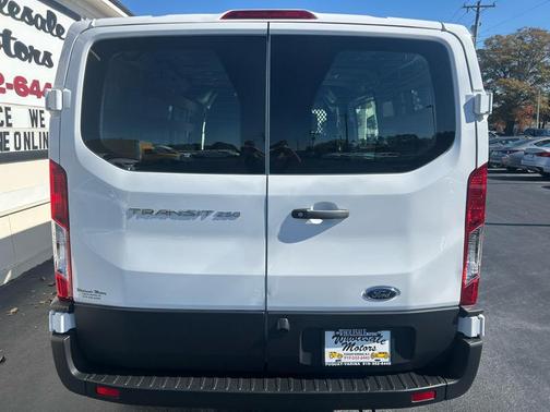 2024 Ford Transit-250 Base