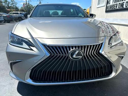 2019 Lexus ES 350 Base