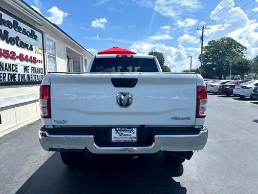 2023 RAM 2500 Tradesman Crew Cab 4x4 6'4' Box