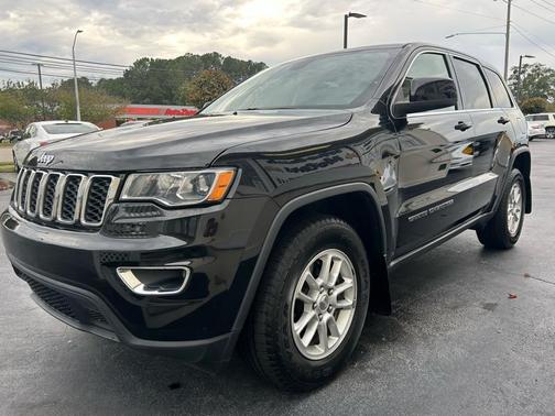 2019 Jeep Grand Cherokee Laredo