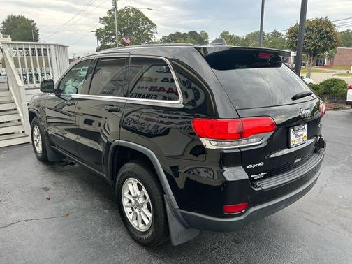 2019 Jeep Grand Cherokee Laredo