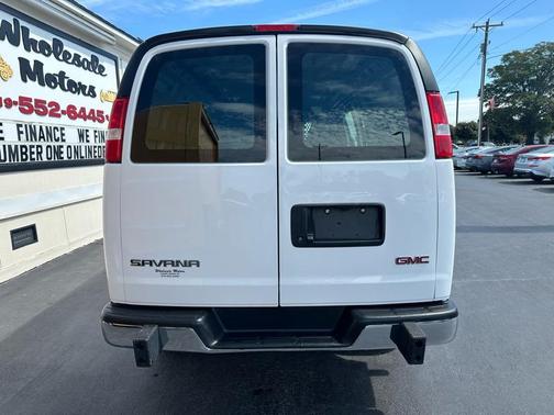 2023 GMC Savana 2500 Work Van
