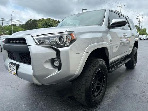 Classic Silver Metallic 2021 Toyota 4Runner SR5 Premium