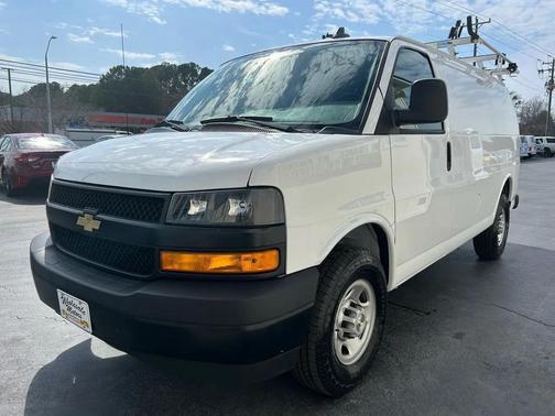 2022 Chevrolet Express 2500 RWD 2500 Regular Wheelbase WT