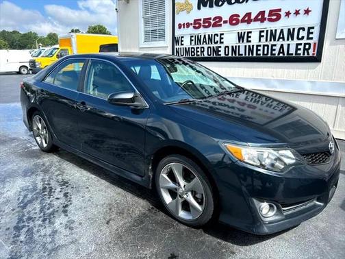 2014 Toyota Camry XLE