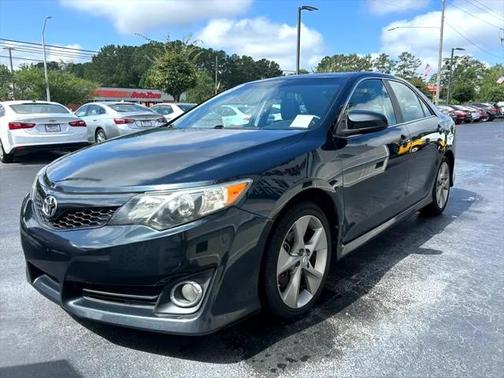 2014 Toyota Camry XLE