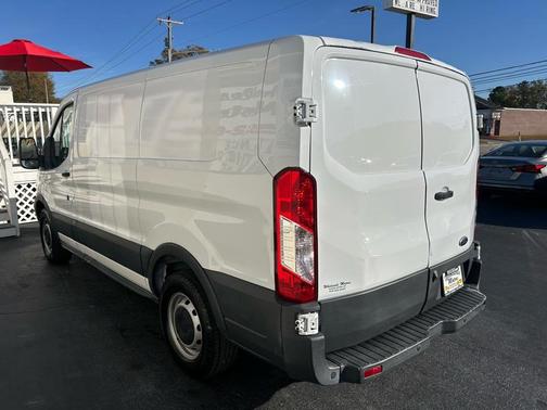 2017 Ford Transit-150 Base