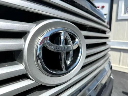 2017 Toyota Tundra Limited