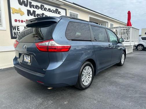 2015 Toyota Sienna XLE Premium
