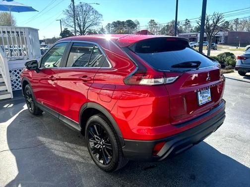 2024 Mitsubishi Eclipse Cross LE