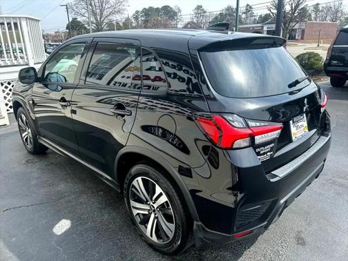 2023 Mitsubishi Outlander Sport 2.0 ES