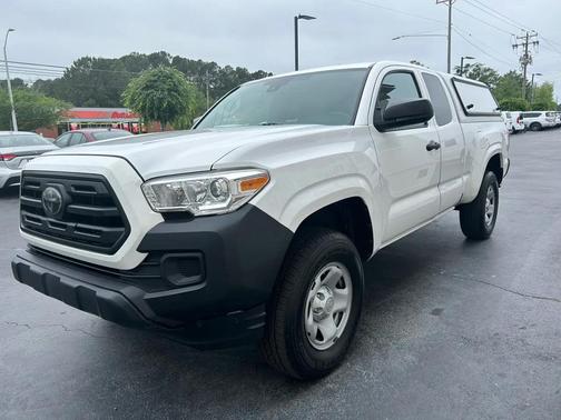 Super White 2019 Toyota Tacoma SR